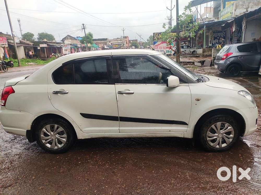 Maruti Suzuki Swift Dzire 2010 Petrol Well Maintained