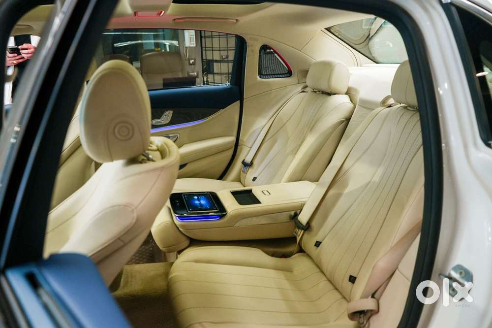 Mercedes-benz E-class E 200 Exclusive, 2022, Petrol