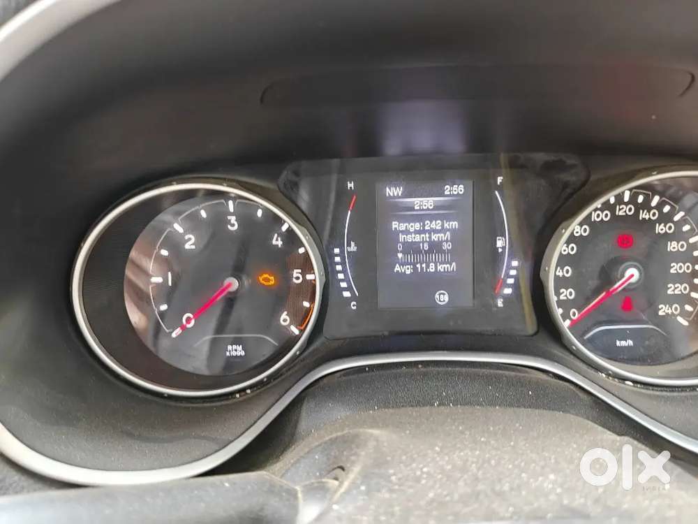 For Sale: Jeep Compass Limited – Top Model Limited Edition
• 2018 Mode