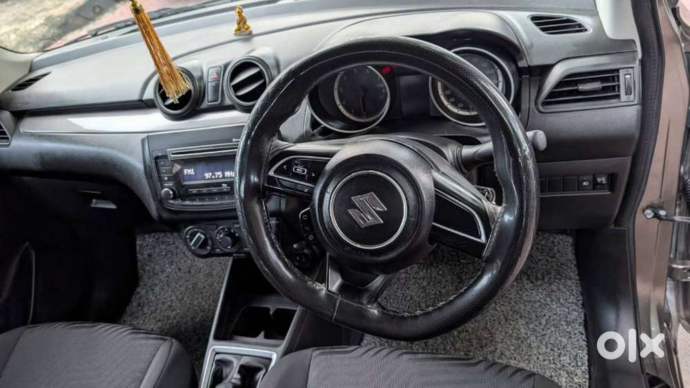 Maruti Suzuki Swift Vxi + Manual, 2019, Petrol