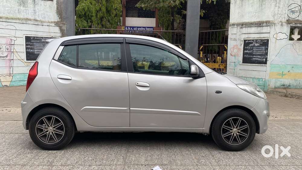 Hyundai I10 Sportz At, 2012, Petrol