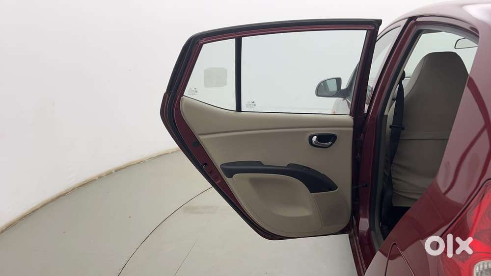 Hyundai I10 Sportz 1.1 Irde2, 2015, Petrol