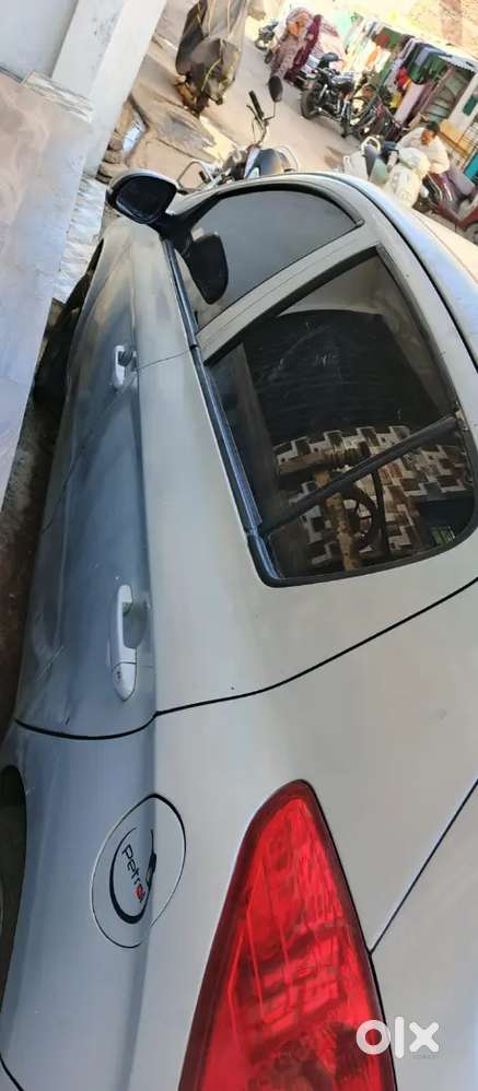 Hyundai I20 2012 Petrol 80000 Km Driven