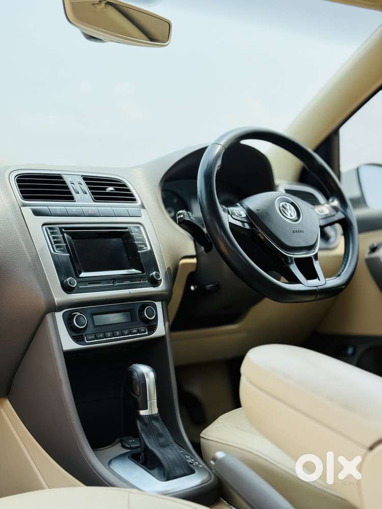 Volkswagen Vento 1.5l Tdi Highline Plus At Diesel, 2016, Diesel