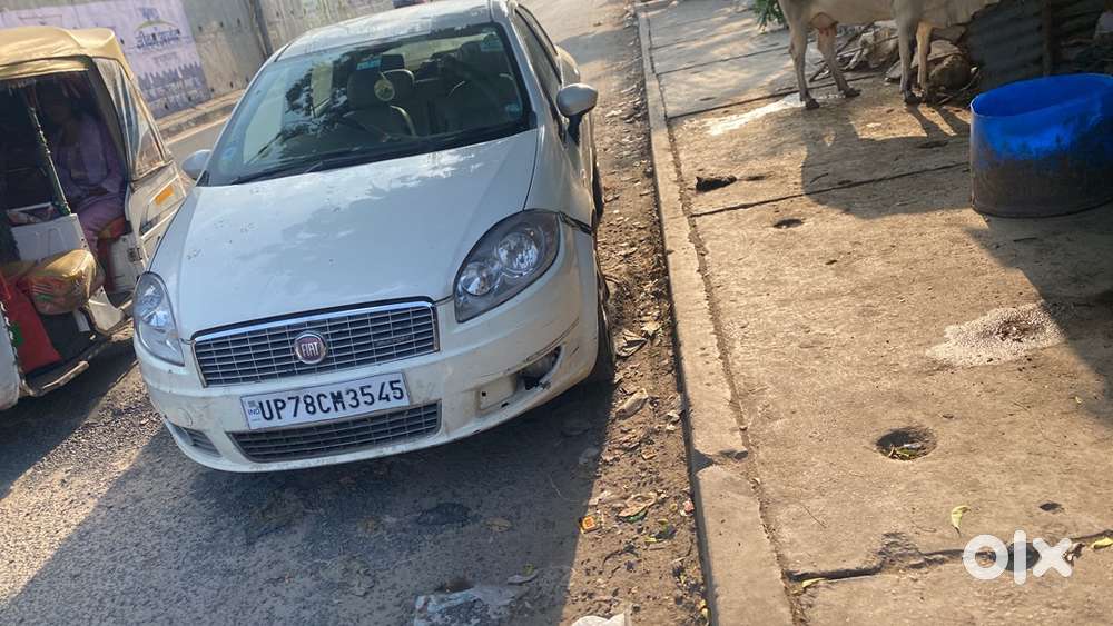 Fiat Linea Multijet 2011 Car