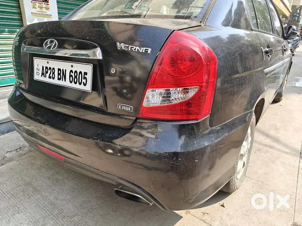 Hyundai Verna 2010