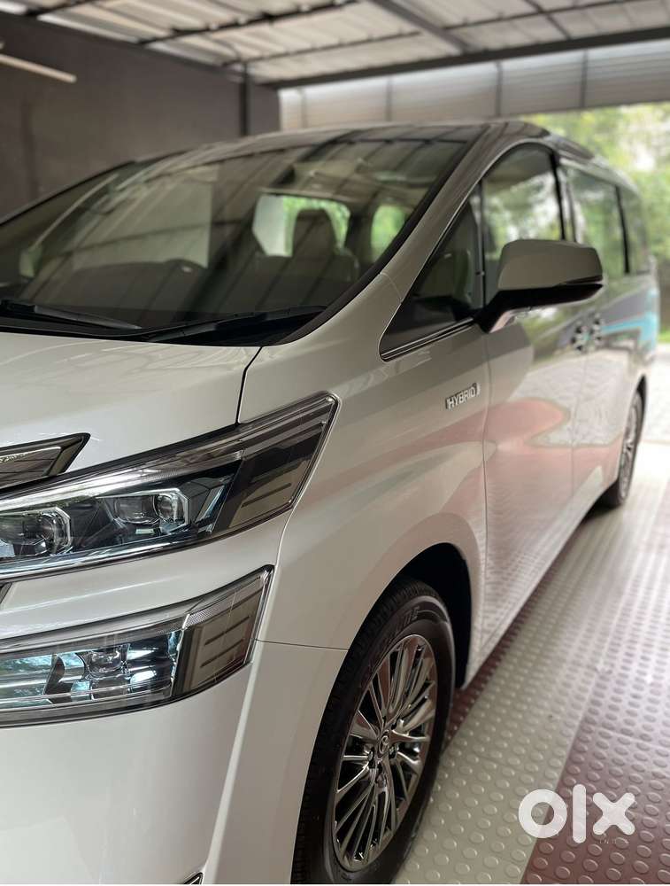 Toyota Vellfire Vip – Executive Lounge, 2021, Petrol