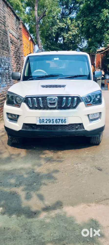 Mahindra Scorpio 2015