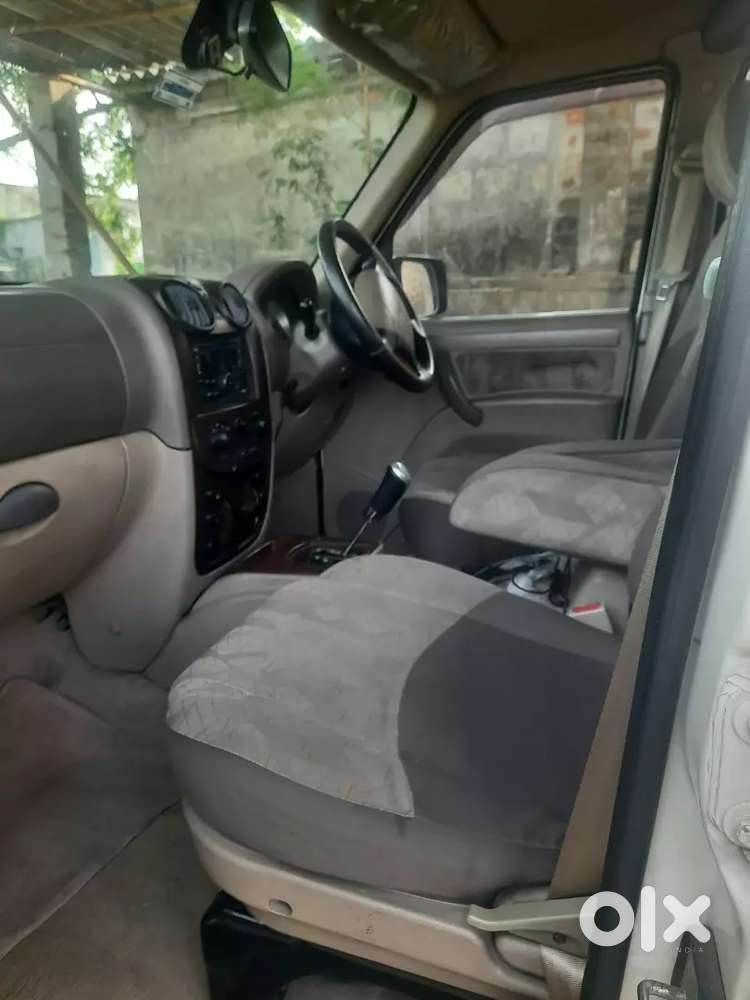 Mahindra Scorpio 2013 With Diesel Transmission