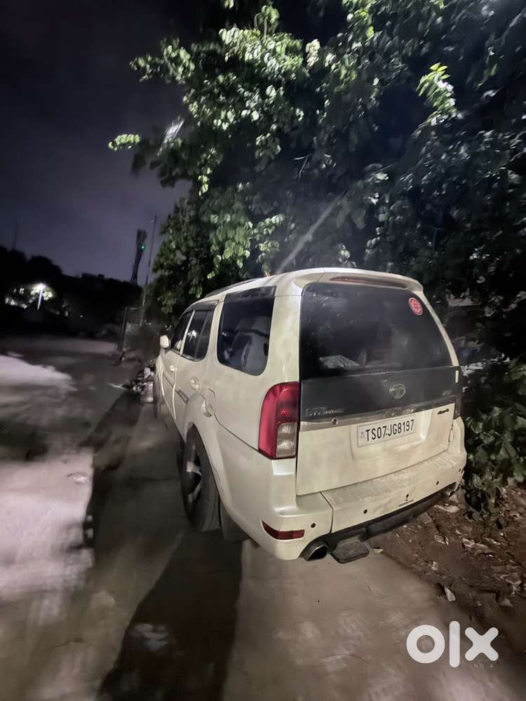 2014 Tata Safari Storme Diesel Manual Car
