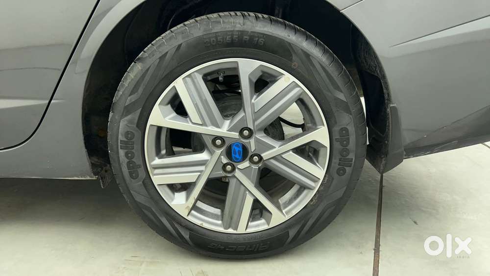 Hyundai Verna 1.5 Sx (o) Vtvt Ivt, 2023, Petrol