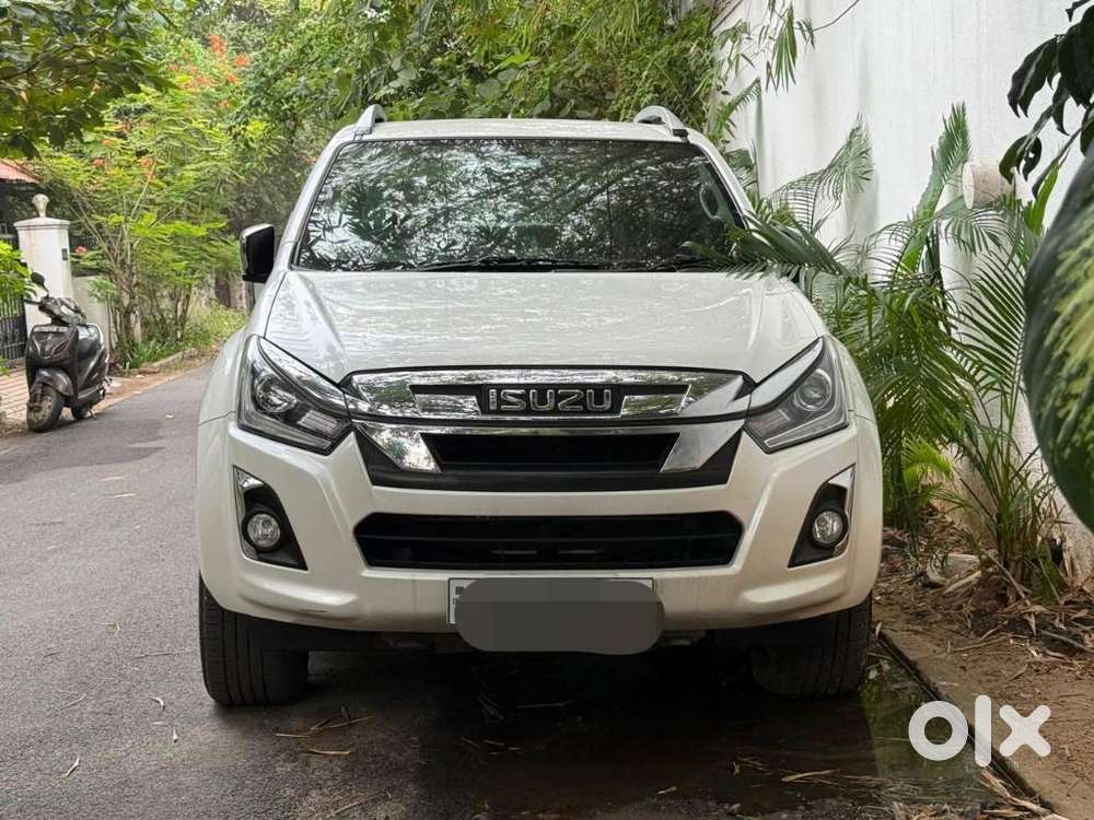 Isuzu D-max V-cross Z 4x4 Mt, 2023, Diesel