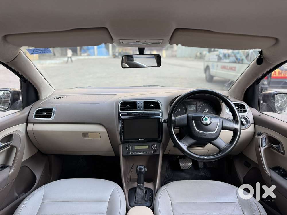 Skoda Rapid 2013-2016 1.6 Mpi Style Plus Black Package, 2012, Petrol