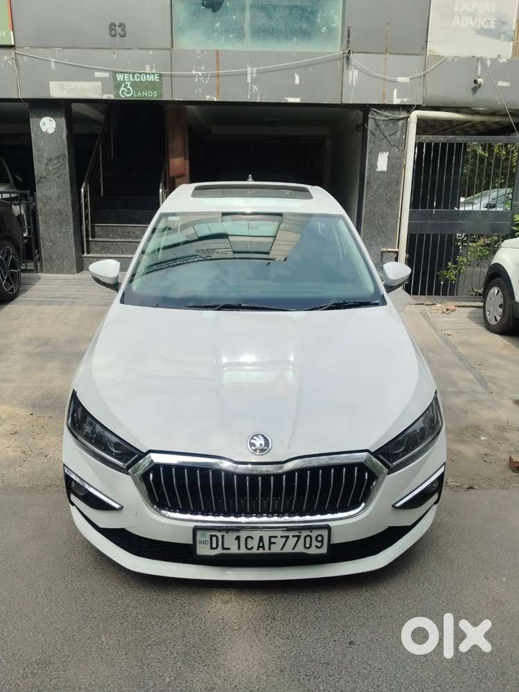 Skoda Slavia 1.0 Tsi Style At, 2022, Petrol
