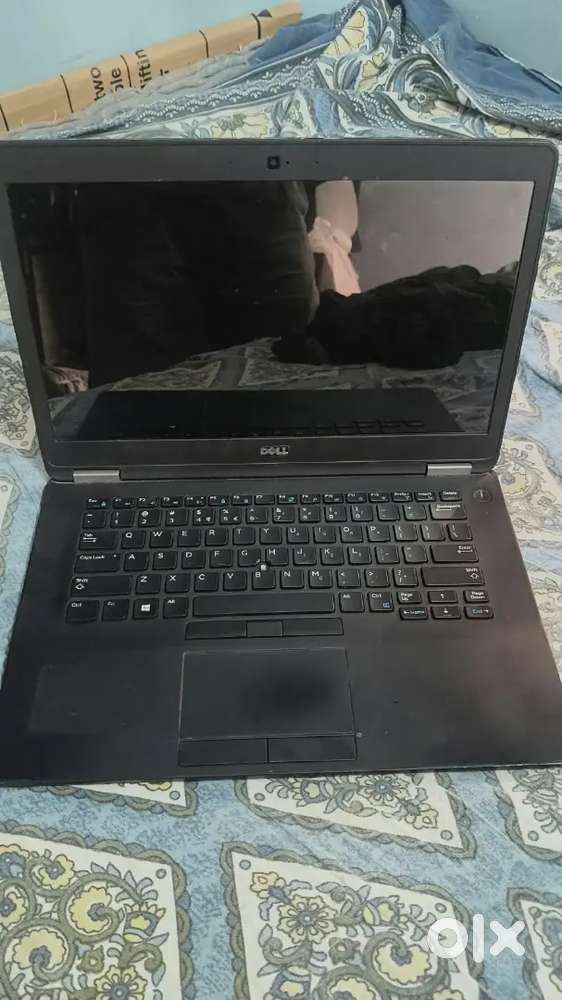 LAPTOP DELL