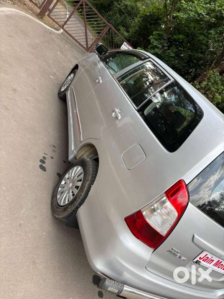 Toyota Innova 2.5 G (diesel) 8 Seater Bs Iv, 2012, Diesel