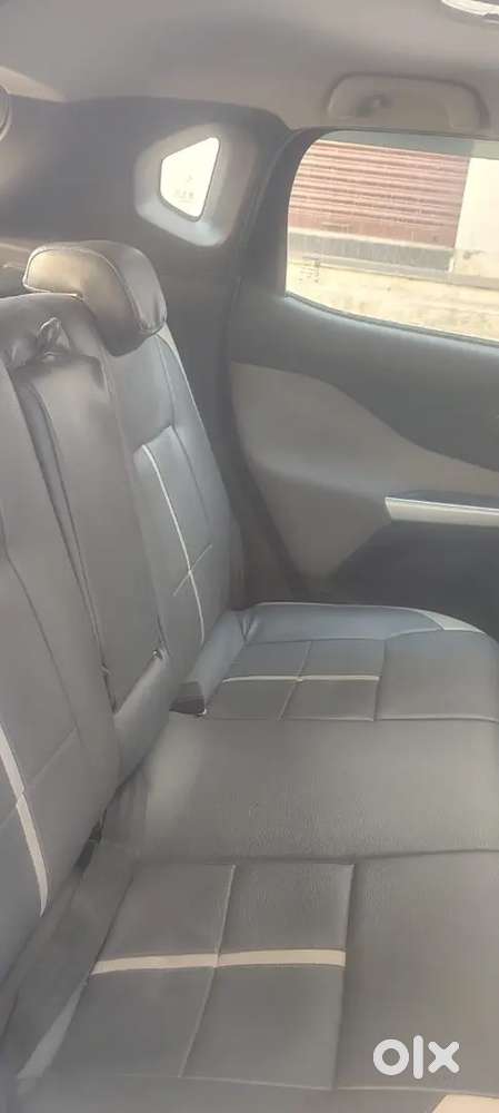 Nissan Magnet