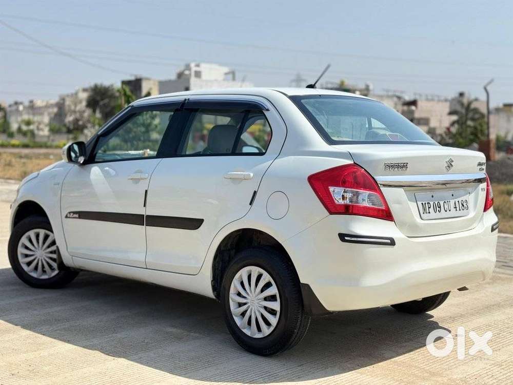 Maruti Suzuki Swift Dzire 1.2 Vxi Bsiv, 2016, Petrol