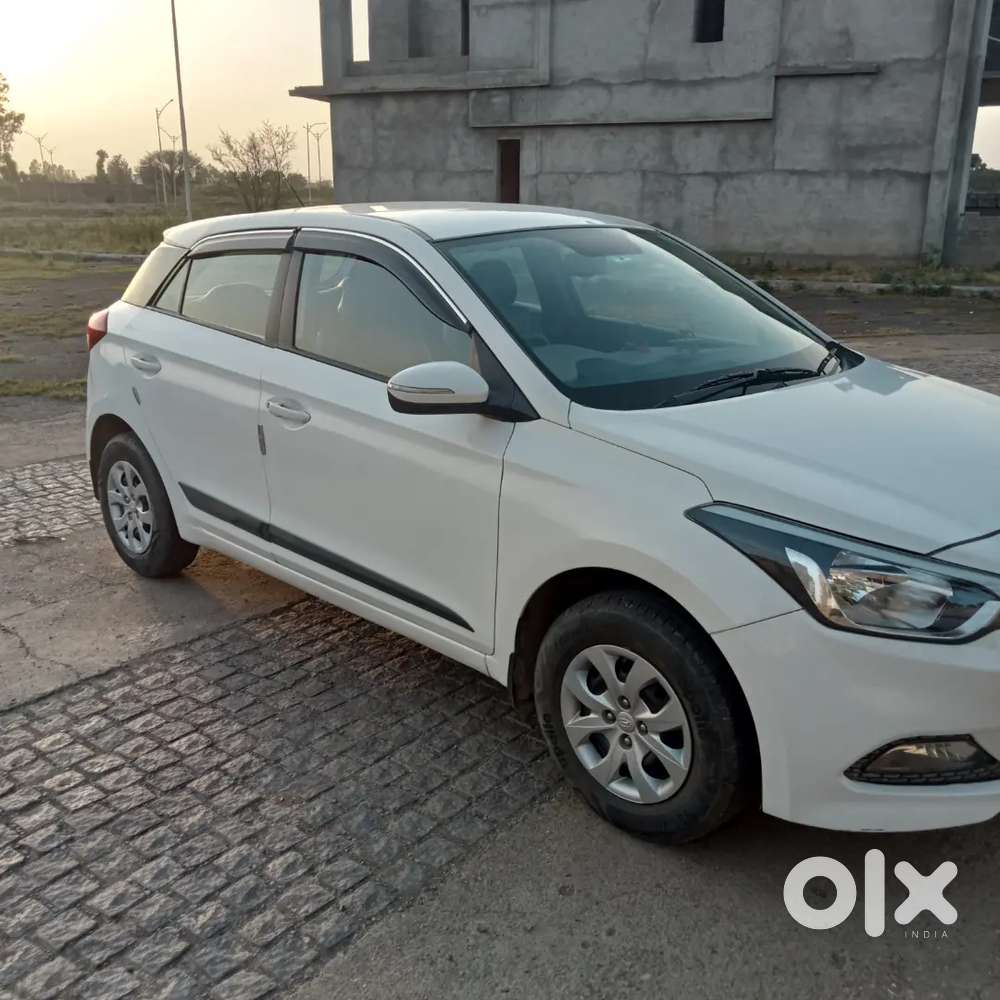 I20, Model 2016, New Condition