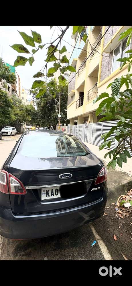 Ford Fiesta 2012 Petrol