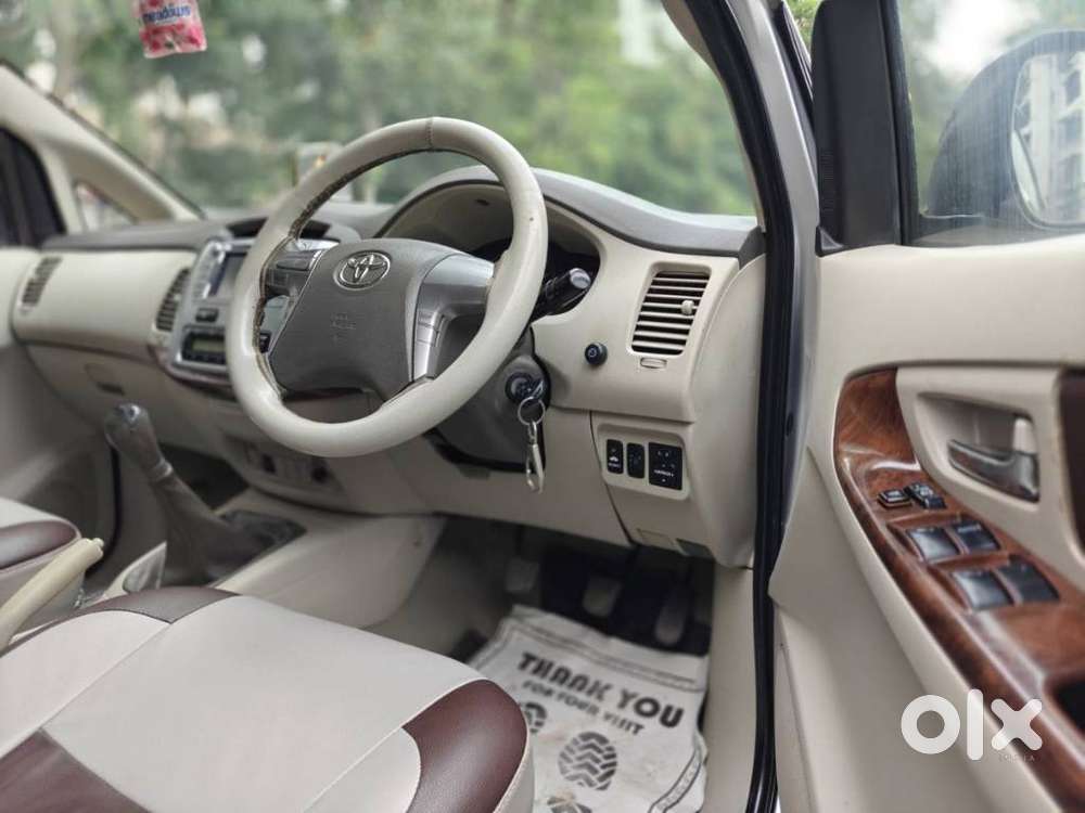 Toyota Innova 2.5 Vx 8 Str, 2014, Diesel