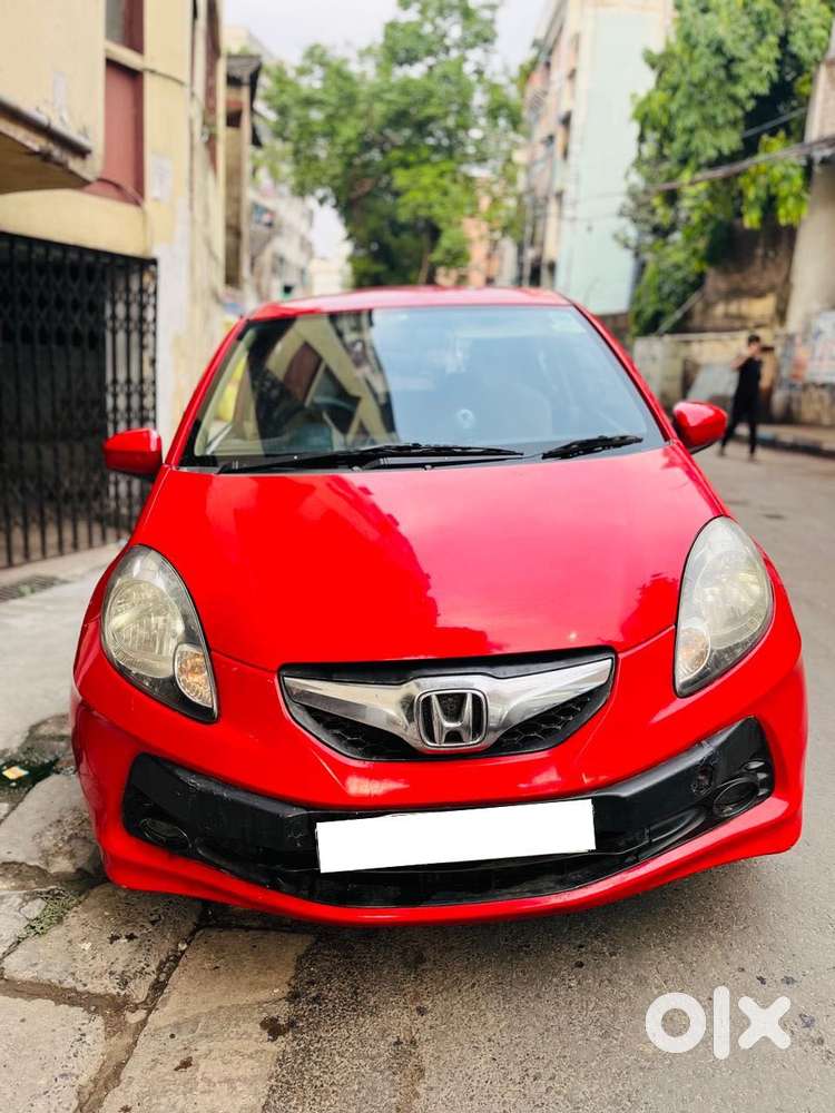 Honda Brio 2011-2013 V Mt, 2012, Petrol