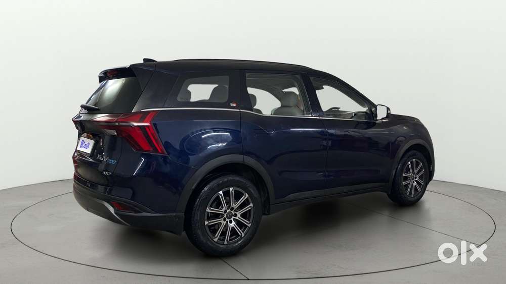 Mahindra Xuv700 2.0 Ax 7 Petrol Mt Str, 2021, Petrol