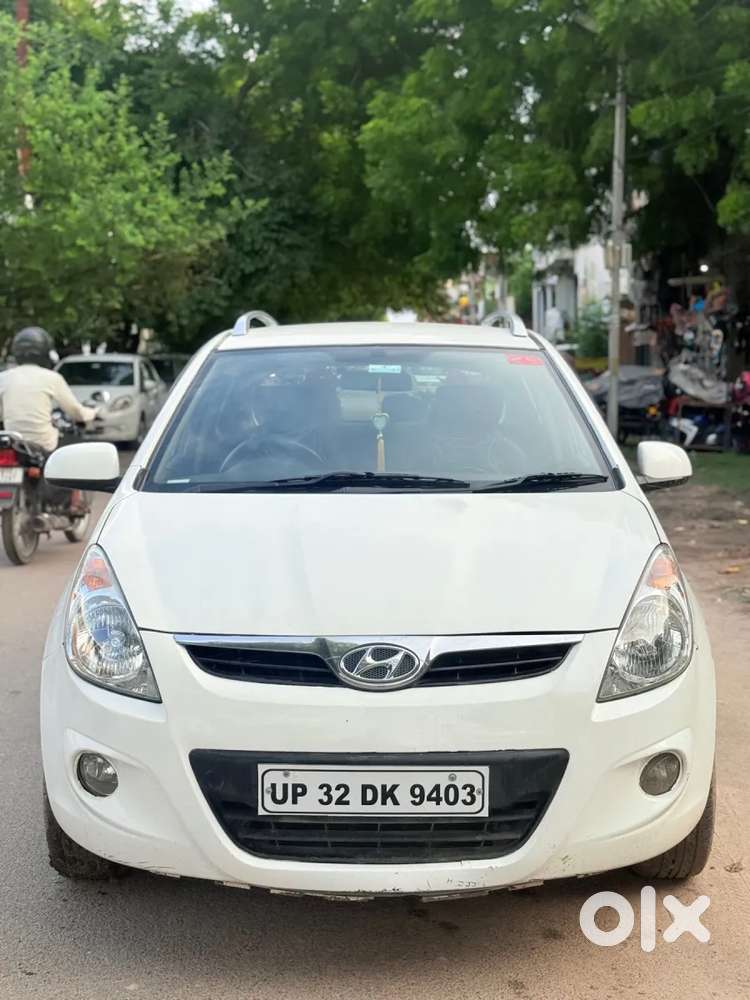Hyundai I20 Magna Optional 1.2, 2010, Petrol