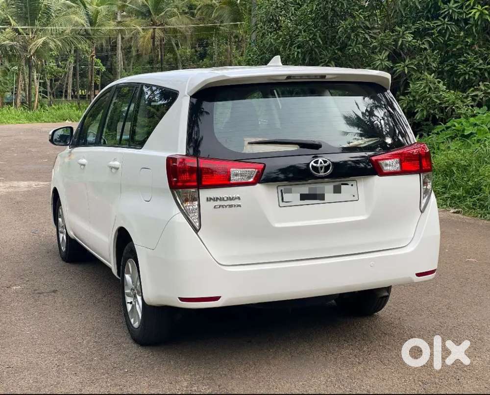 Toyota Innova Crysta 2018 Diesel Manual