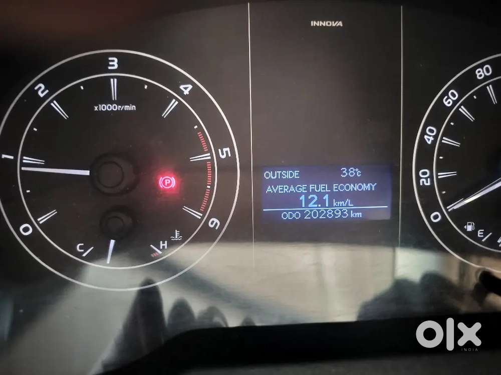Toyota Innova Hycross 2019 Diesel 201000 Km Driven