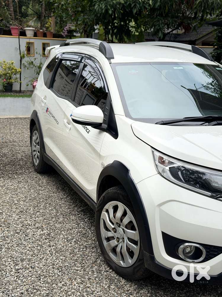 Honda Br-v Petrol Manual 2016