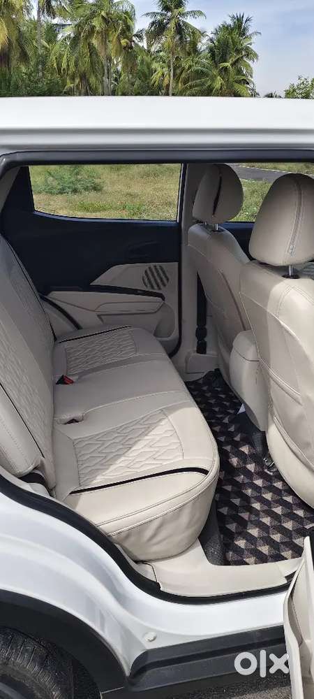 Mahindra Xuv300 W2 Petrol 2024