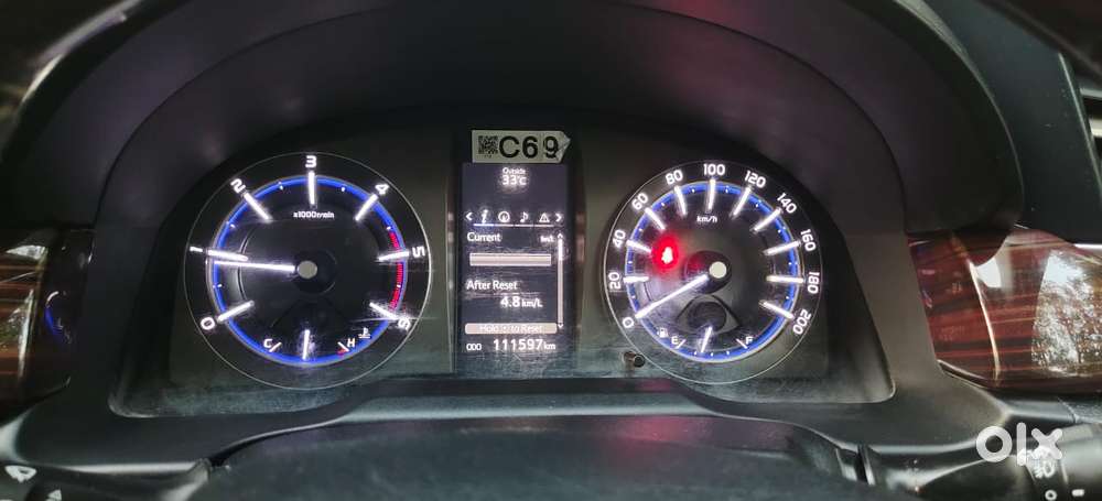 Toyota Innova Crysta 2.4 Vx Mt, 2018, Diesel