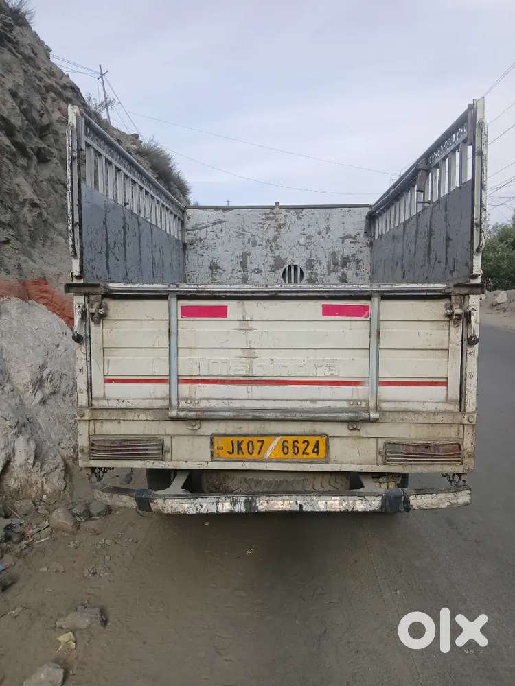 Mahindra Global Pik Up 2019 Diesel 137930 Km Driven