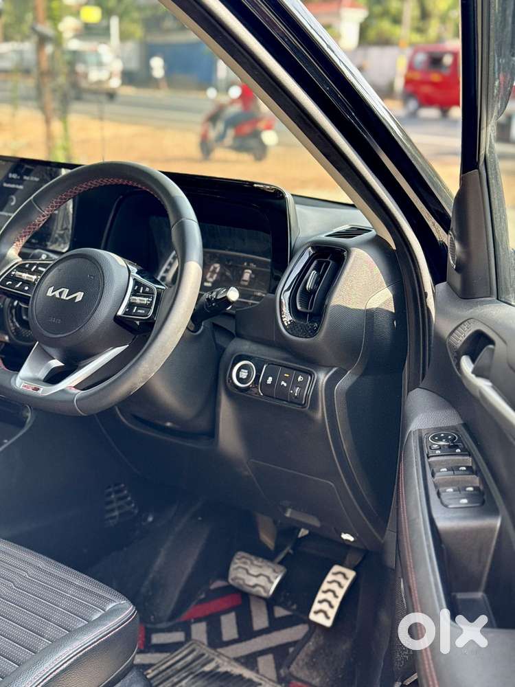 Kia Sonet Gtx Plus Turbo Dct, 2022, Petrol