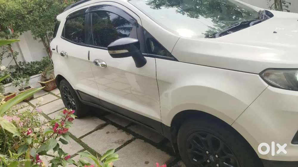 Ford Ecosport 2017 Well Maintained , Selling Because Going Abroad