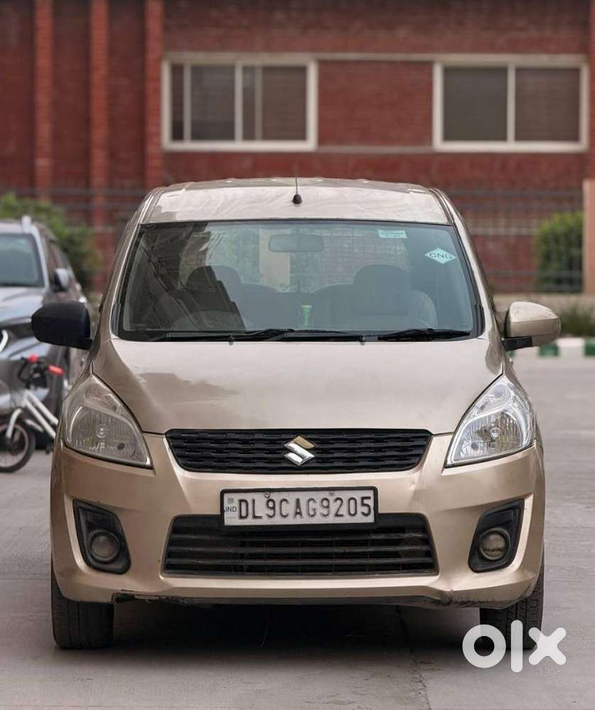 Maruti Suzuki Ertiga 1.5 Lxi, 2013, Cng & Hybrids