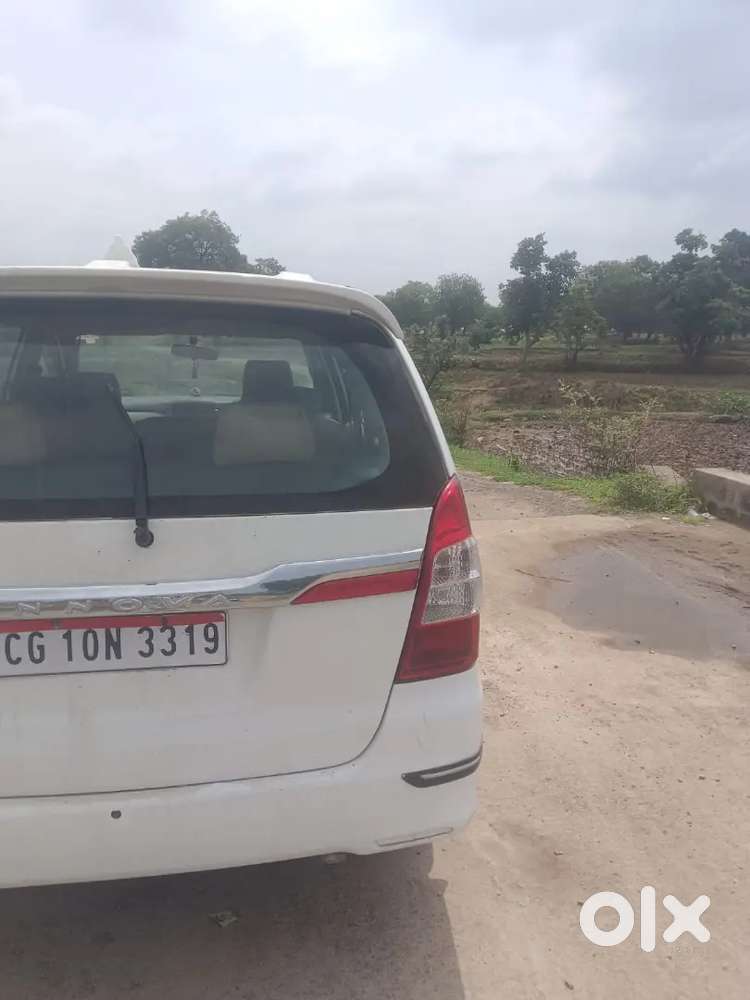 Toyota Innova Vx 2012 Diesel 8 Str