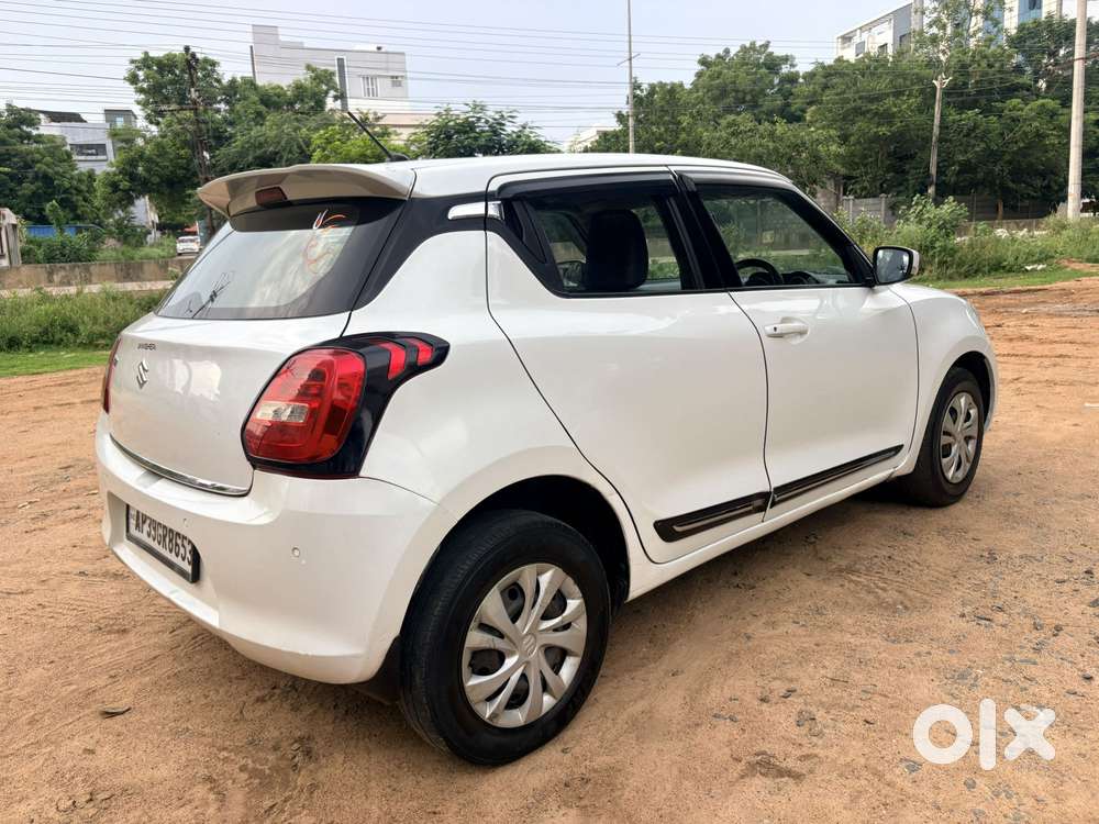 Maruti Suzuki Swift Vxi Optional, 2020, Petrol