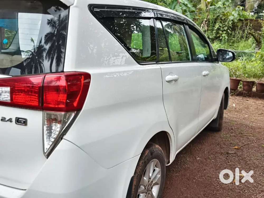 Toyota Innova Crysta 2.4 2018