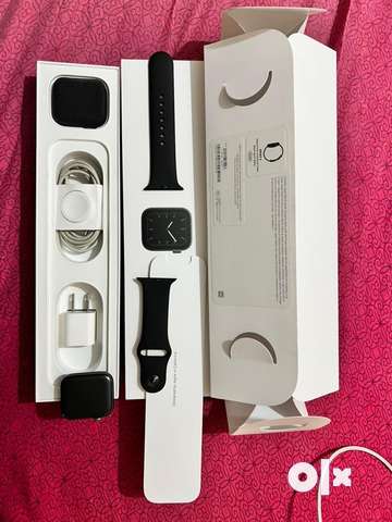 Apple watch series 5 44mm gps only hot sale