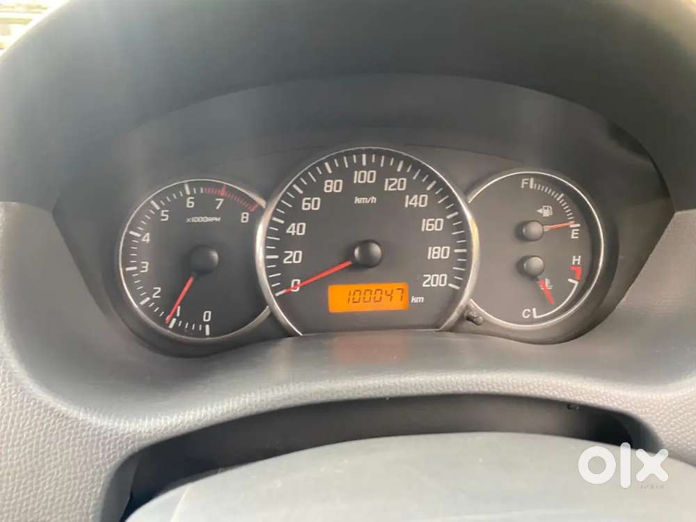 Maruti Suzuki Swift 2009 Petrol 100000 Km Driven