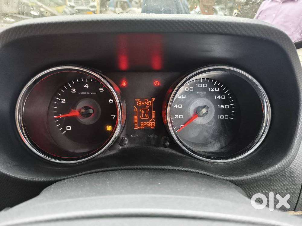 Mahindra Tuv 300 Mhawk100 T8, 2017, Diesel