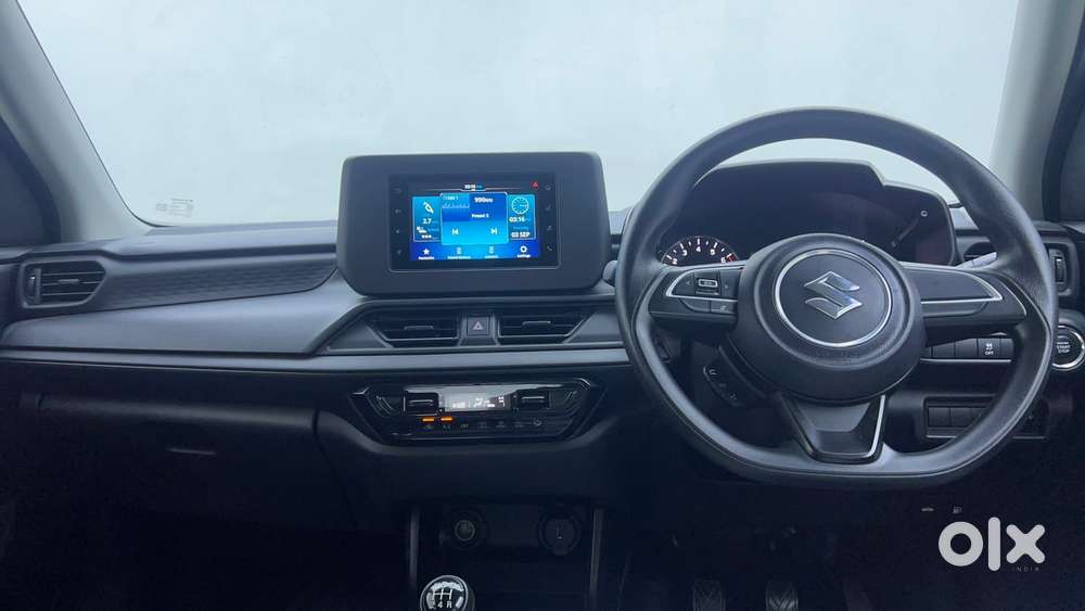 Maruti Suzuki Swift Vxi Optional, 2024, Petrol