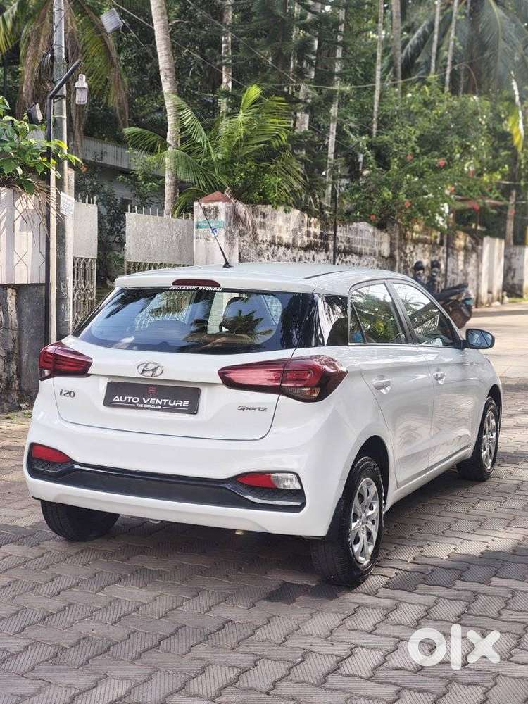 Hyundai I20 Sportz 1.2 Vtvt, 2018, Petrol