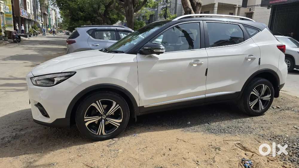 Mg Astor 2023 Petrol Well Maintained
