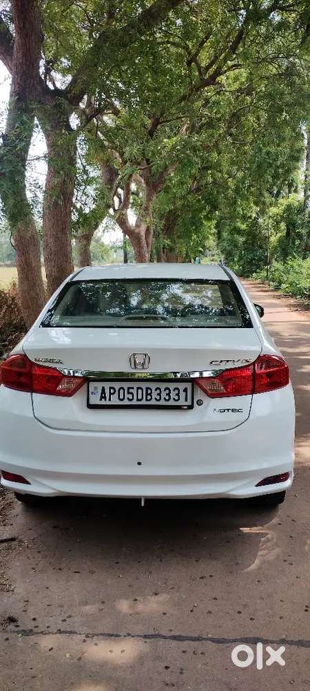 Honda City 2015 Diesel  22 + Milage