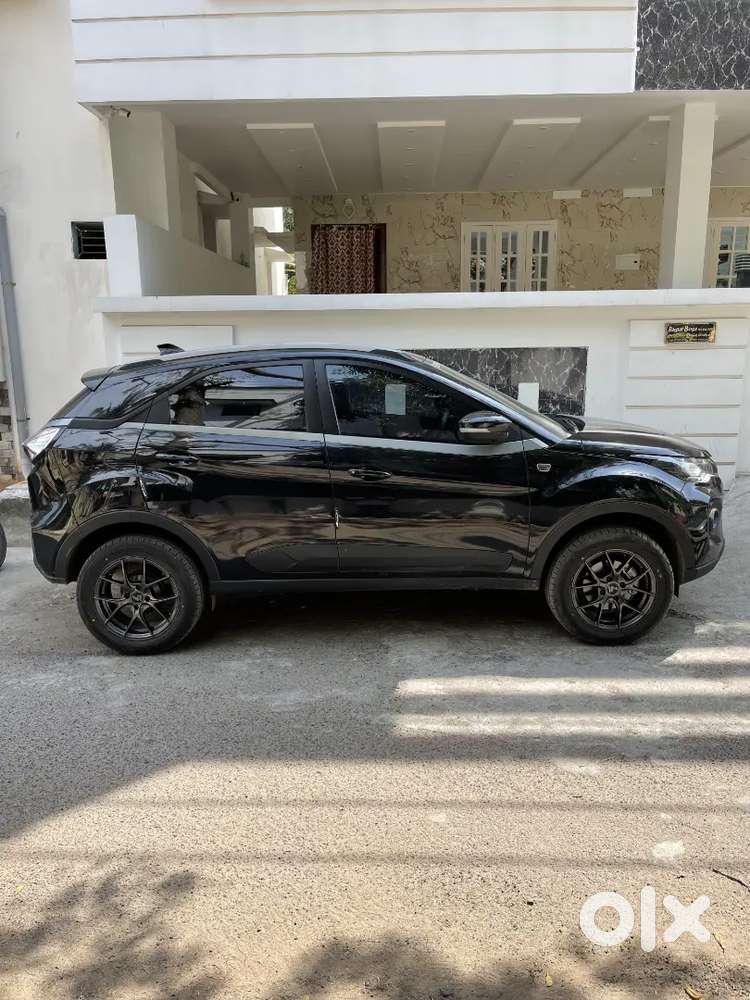 2022 Tata Nexon Xz+ (o) Dark Edition &ndash; 1.2l Turbo Petrol &ndash; 6-speed Man