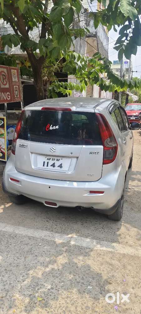 Maruti Suzuki Ritz 2010 Diesel 150000 Km Driven