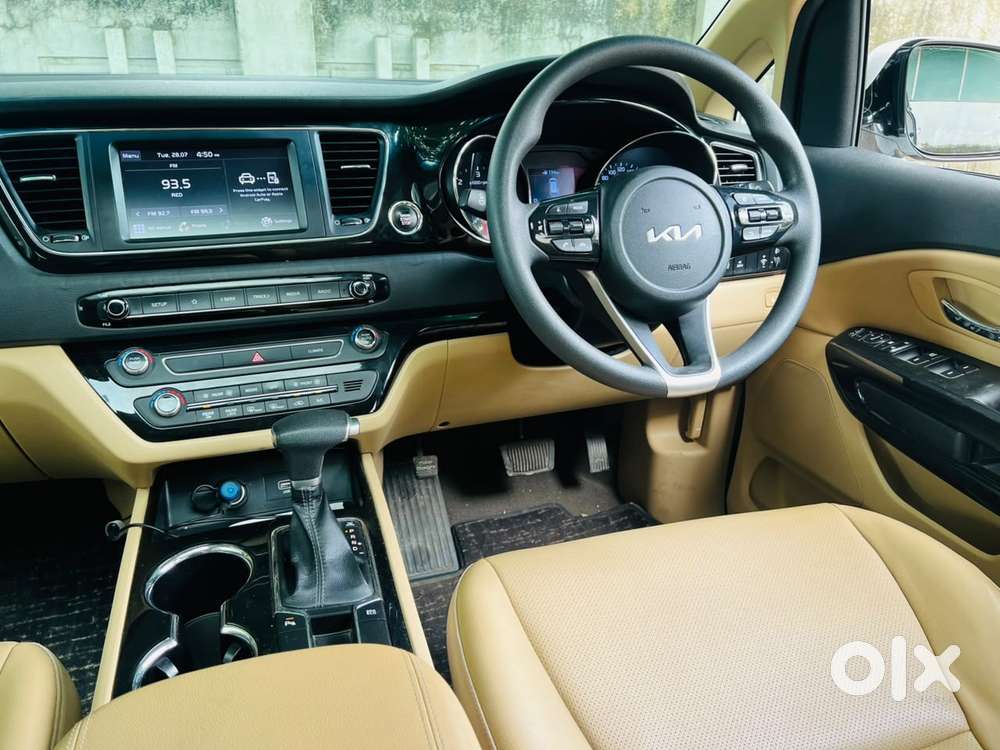 Kia Carnival Prestige, 2022, Diesel